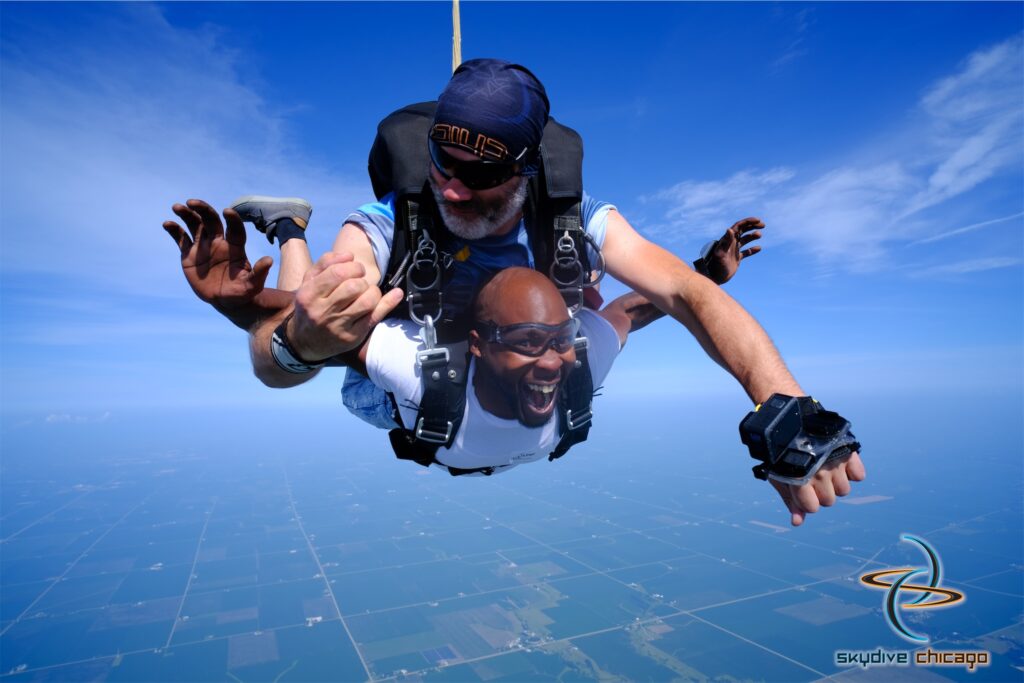 first time skydiver prepared before to address his motion sickness and having a blast at Skydive Chicago